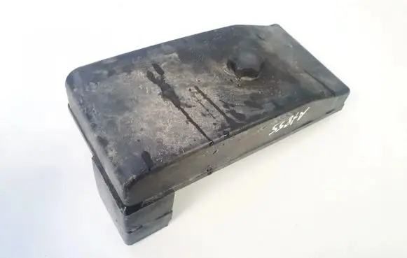 Hyundai Trajet Fuse box cover