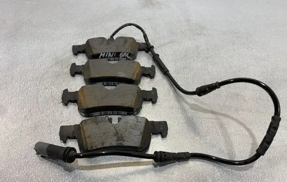 Mini Cooper Countryman R60 Brake pads (rear) 