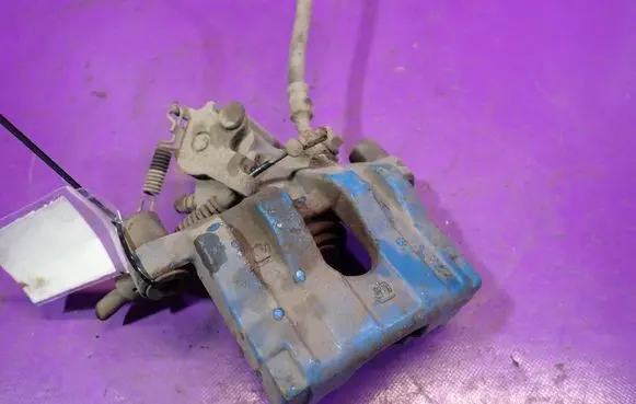 Opel Vectra C Rear brake caliper