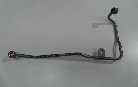 Renault Kadjar Turbo turbocharger oiling pipe/hose