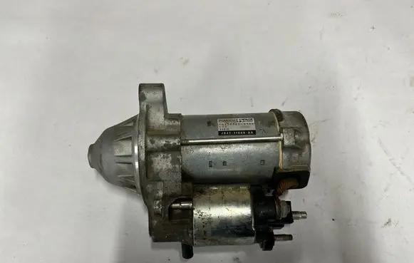 Ford Mustang VI Starter motor JR3T11000AA