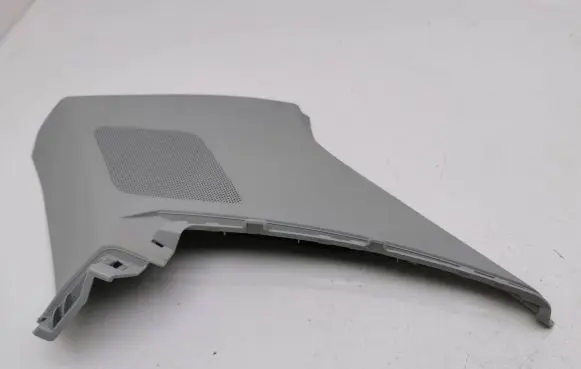 Audi Q3 F3 (D)pillar trim (top) 83A867246