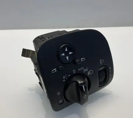 Mercedes-Benz C W203 Light switch A2035450604 24406574722 04058519