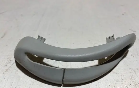 Land Rover Discovery Sport Seat belt trim FK72537B27A