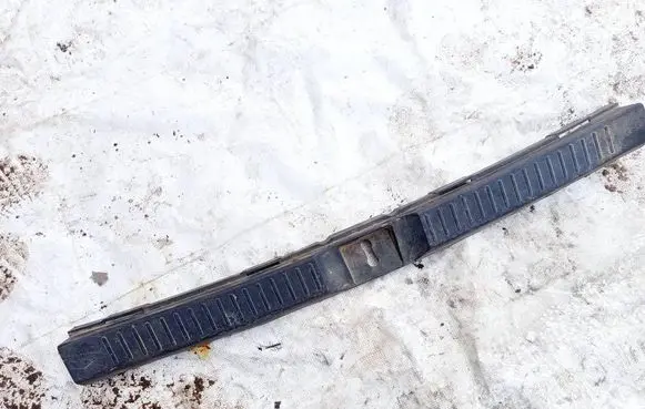 Toyota Corolla Verso AR10 Other trunk/boot trim element 647160f010