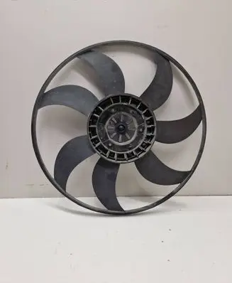 BMW 5 F10 F11 Fan impeller 2890900050