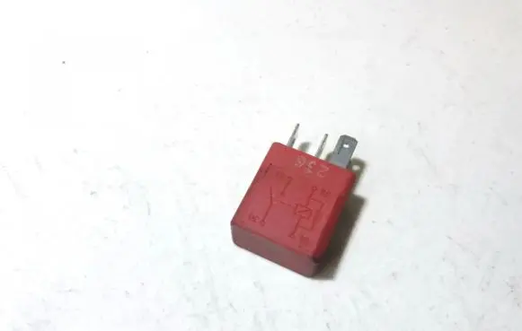 Fiat Punto (188) Other relay 46520422 70250