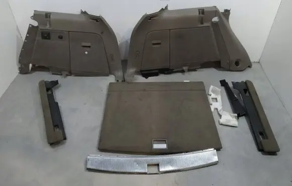 Volkswagen Touareg I Front door card panel trim 