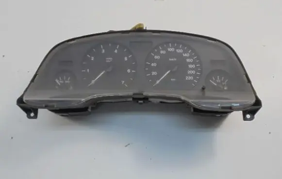 Speedometer (instrument cluster)