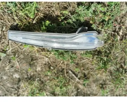 Mercedes-Benz GLC X253 C253 Mirror indicator light A3170439 135V27