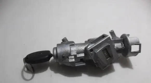 Ford Mondeo MK IV Ignition lock