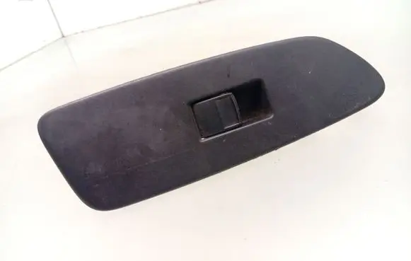 Toyota Auris 150 Electric window control switch 7423102530