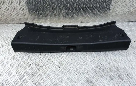 Nissan Pulsar Trunk/boot sill cover protection PU7577