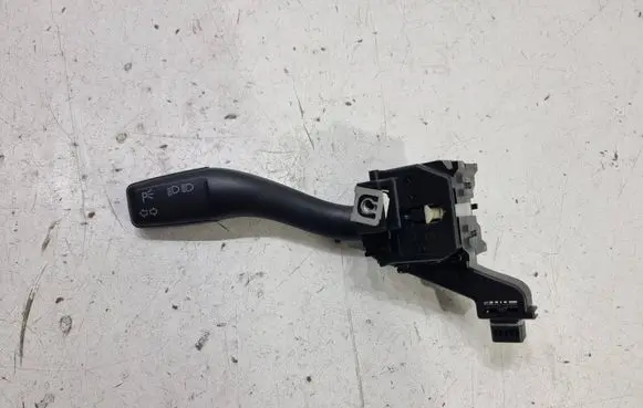 Audi A3 S3 A3 Sportback 8P Indicator stalk 8P0953513A