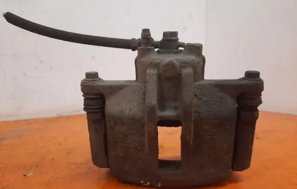 Toyota Corolla E110 Front brake caliper
