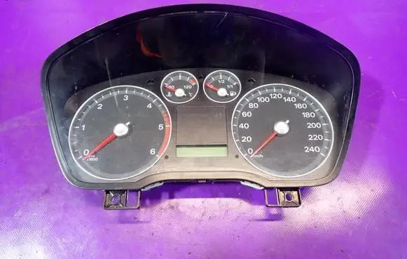 Ford Focus C-MAX Speedometer (instrument cluster) 