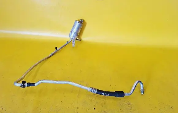 Ford Mondeo Mk III Air conditioning (A/C) pipe/hose 
