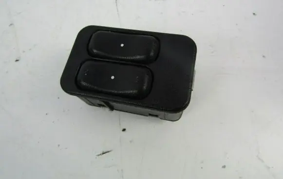 Opel Astra G Electric window control switch 90561088