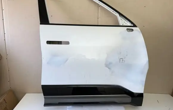 KIA EV9 Front door 