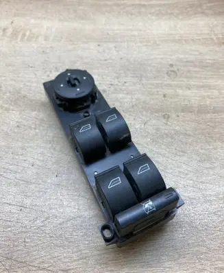 Ford Focus Electric window control switch 3M5T14A132AF 03168104