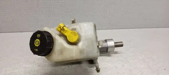Opel Insignia A Master brake cylinder 03350890241 03355619961