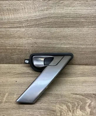 Nissan Primera Front door interior handle Z50253000 80671BA