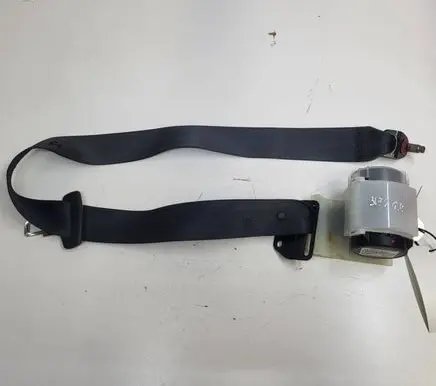 Nissan Leaf I (ZE0) Middle seatbelt (rear) 090X064CT 624239701A