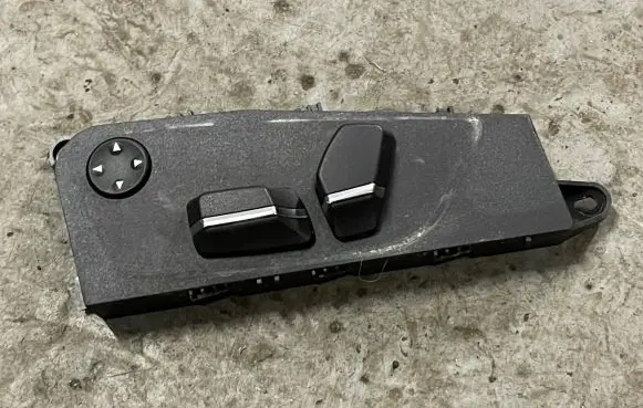 BMW 5 F10 F11 Seat control switch 9196150 28154570 SVB1003081028