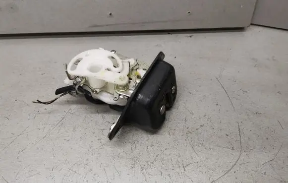 Honda FR-V Tailgate/trunk/boot lock/catch/latch