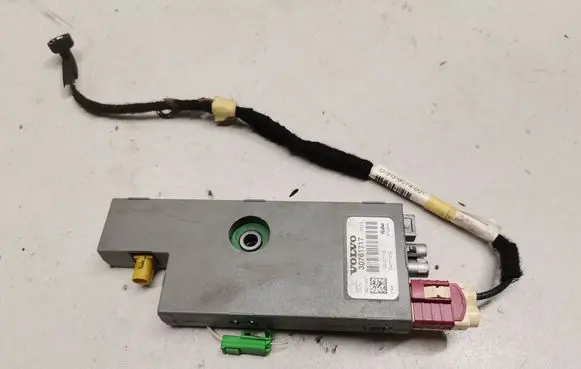 Volvo XC60 Aerial antenna amplifier 30761717