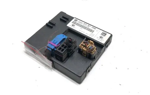 Audi A6 S6 C6 4F Central body control module 4F0910289E