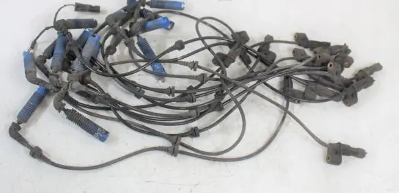 BMW 3 E46 ABS wheel speed sensor 6752682
