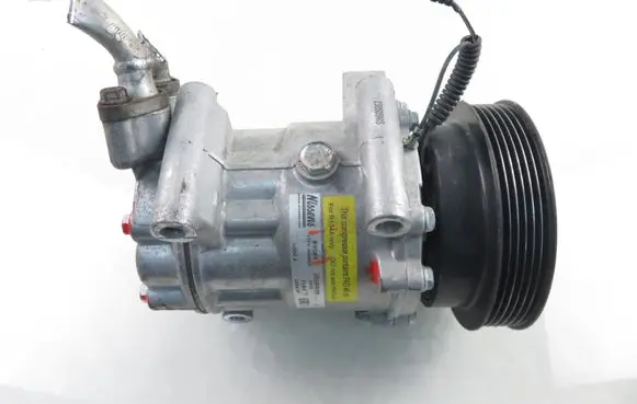 Renault Clio II Air conditioning (A/C) compressor (pump) 89064