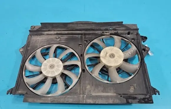 Toyota Avensis T270 Fan set 160400R160F IMPRK1574886