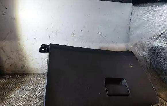 Opel Astra J Glove box 13373796