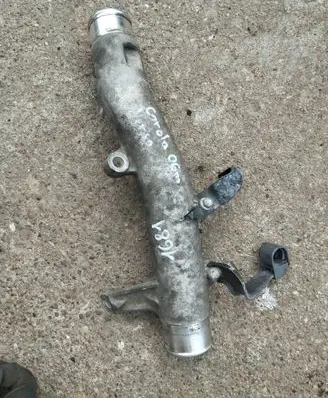 Toyota Corolla Verso AR10 Intercooler hose/pipe