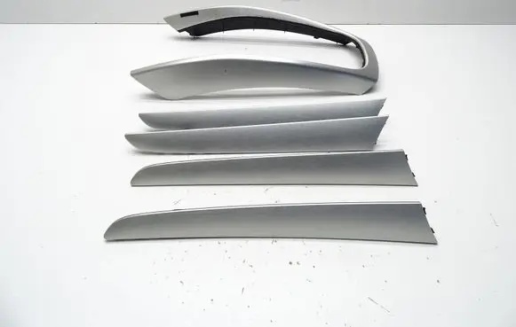 Audi Q5 SQ5 Front door trim bar 8R0863305
