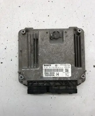 Toyota Yaris Engine control unit/module 896610D450 0281012322