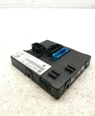 Audi A6 S6 C5 4B Comfort/convenience module 4F0907289E