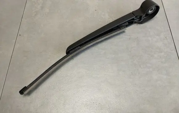 Cupra Formentor Rear wiper blade arm 5FF955707A 5FF955704A