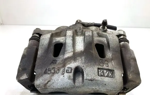 Toyota Camry VIII XV70 Front brake caliper
