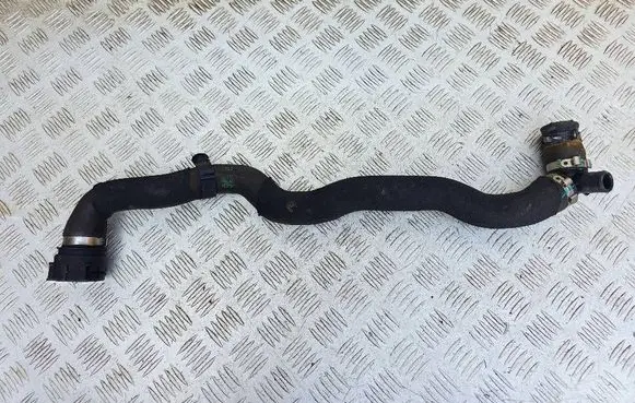 Mini Cooper Countryman R60 Engine coolant pipe/hose 9802104