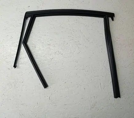 Volvo S90, V90 Rear door trim (molding) 31693336 251104 S40531G