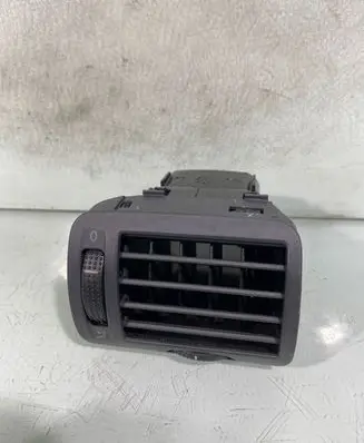Volkswagen PASSAT B5.5 Dash center air vent grill 3b0819704d