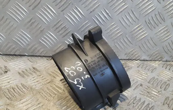 BMW X5 E53 Mass air flow meter 77870760 0928400468