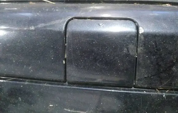 Mercedes-Benz C W203 Front tow hook cap/cover 