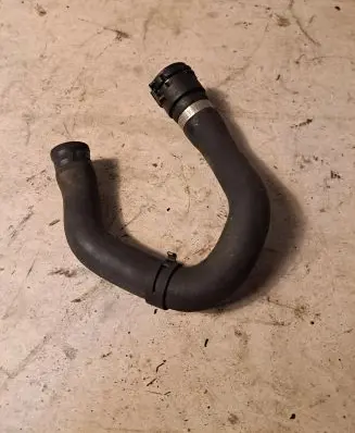 BMW 5 E60 E61 Engine coolant pipe/hose 64216917699