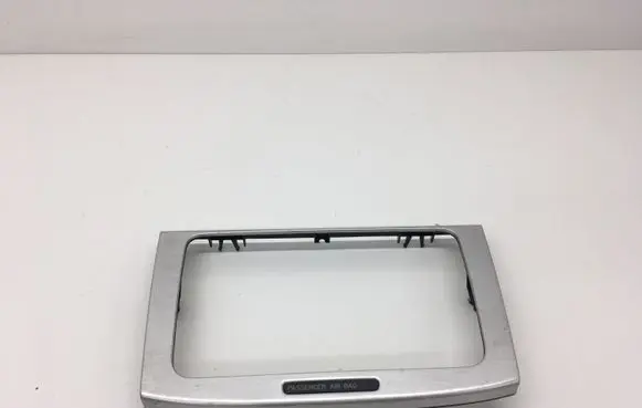 Volkswagen PASSAT CC Radio/GPS head unit trim 3C0858069AG