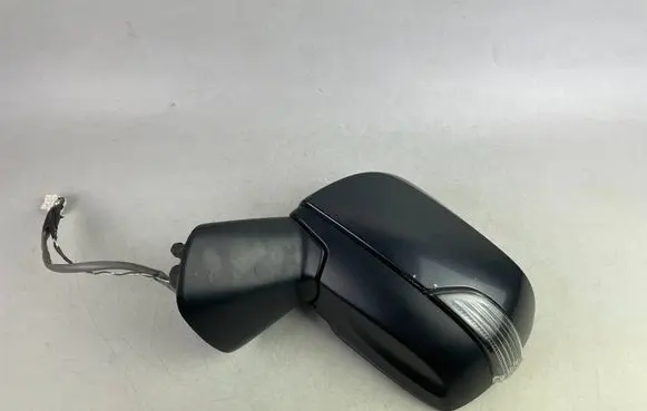 Subaru Impreza IV Front door electric wing mirror E13027507