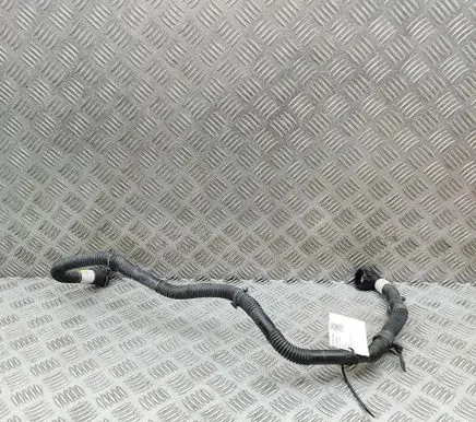 Tesla Model 3 Engine coolant pipe/hose 107758500D